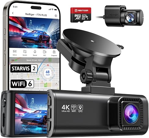 Dashcam REDTIGER instalada en el parabrisas de un coche